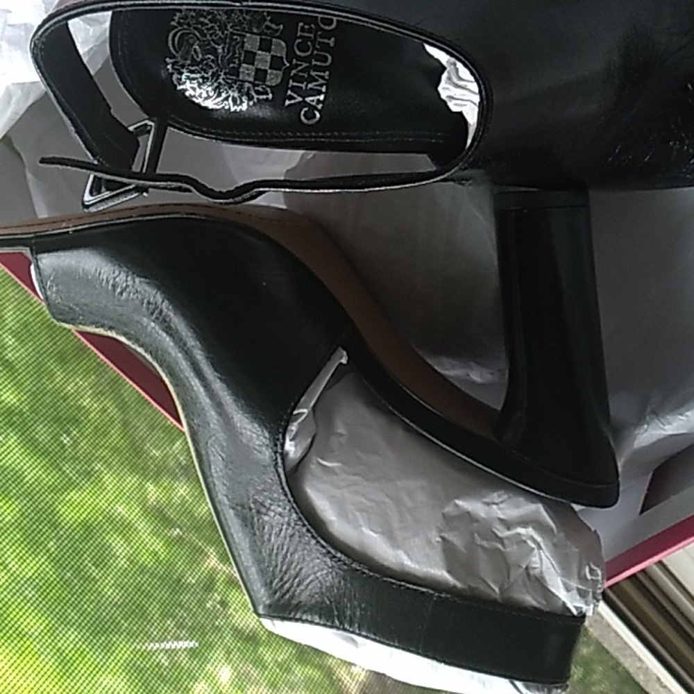 Vince Camuto Black High Heel Peep-Toe Shoes - Picture 5 of 10
